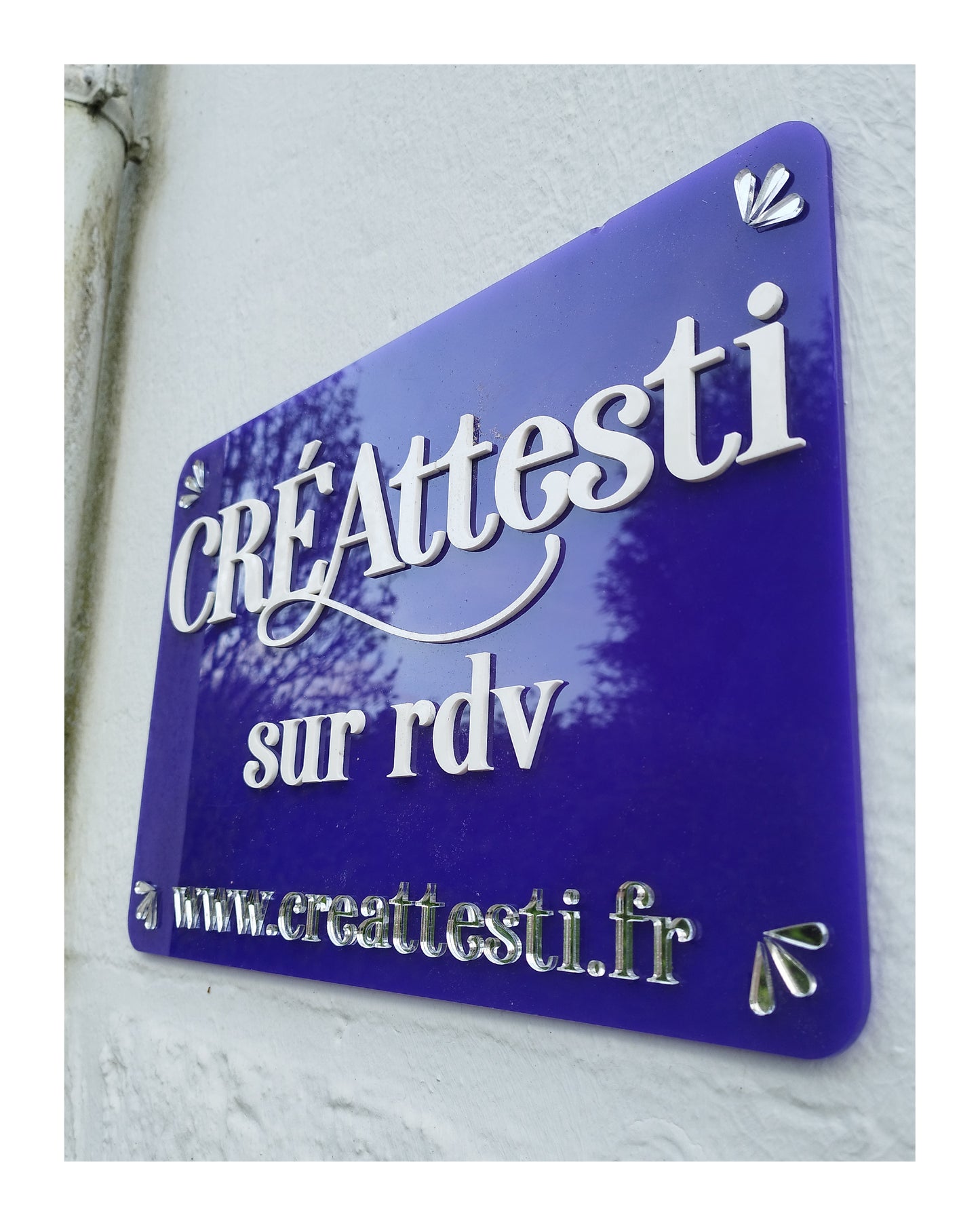 Panneau enseigne extérieur en plexi - personnalisé