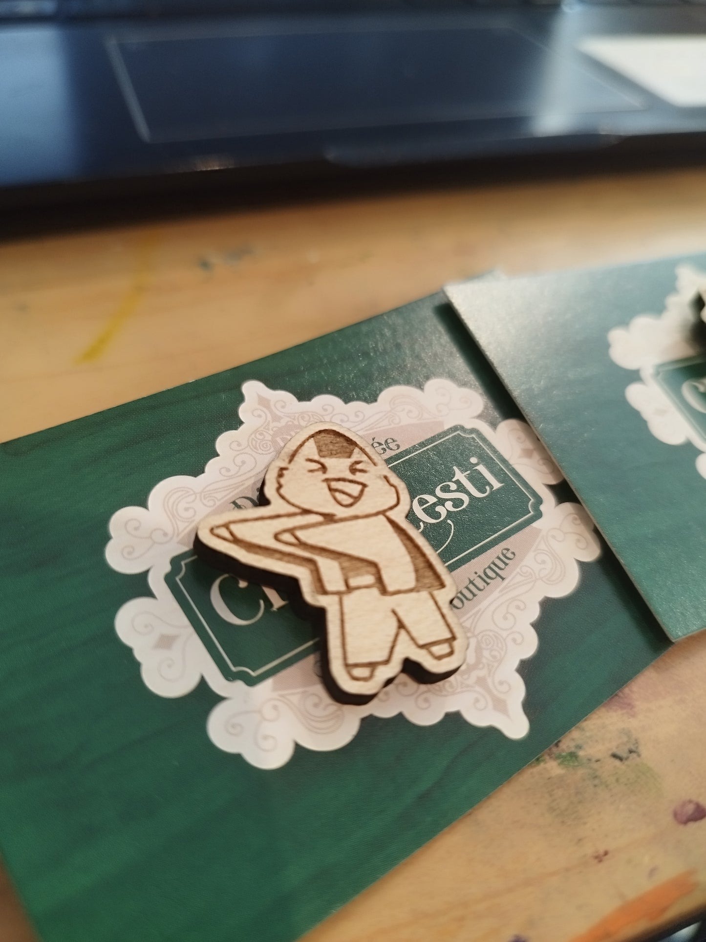 Pin's en bois Ă personnaliser