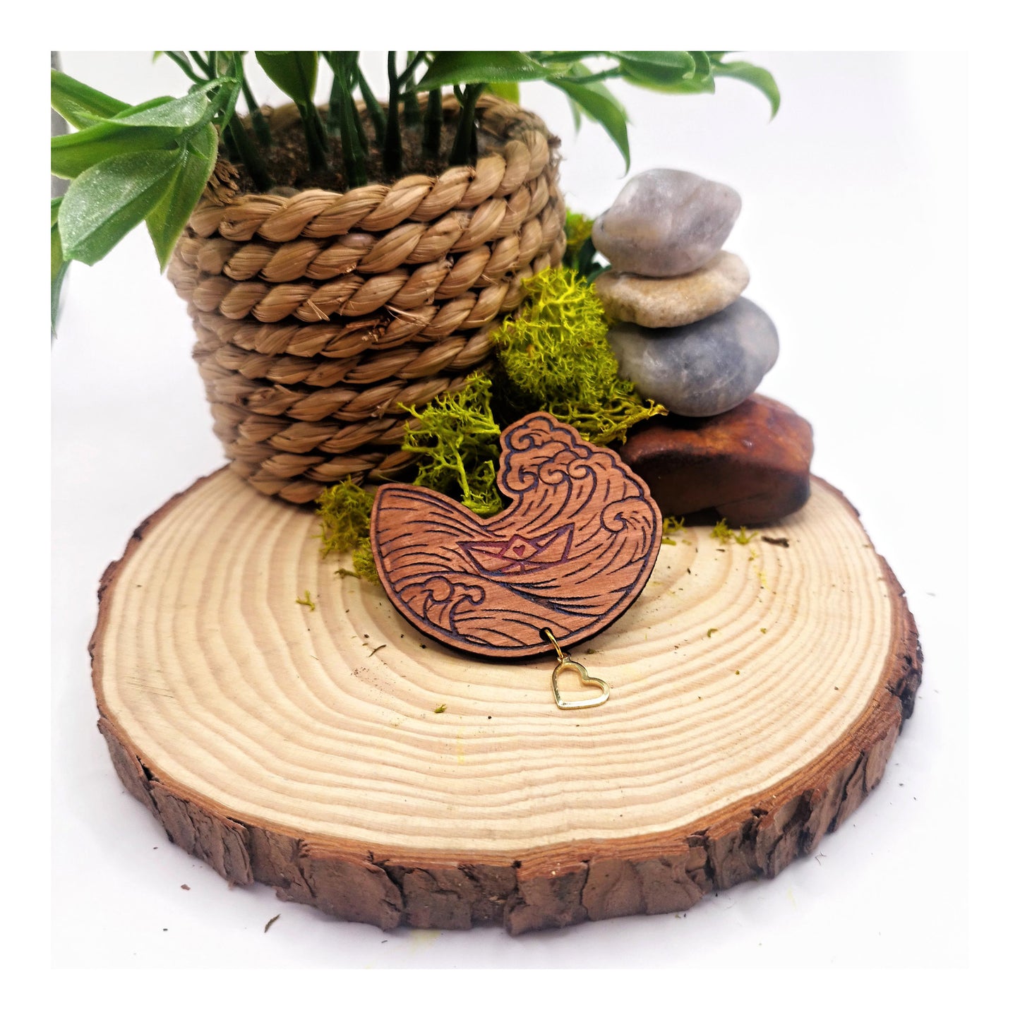Broche "sur l'eau"