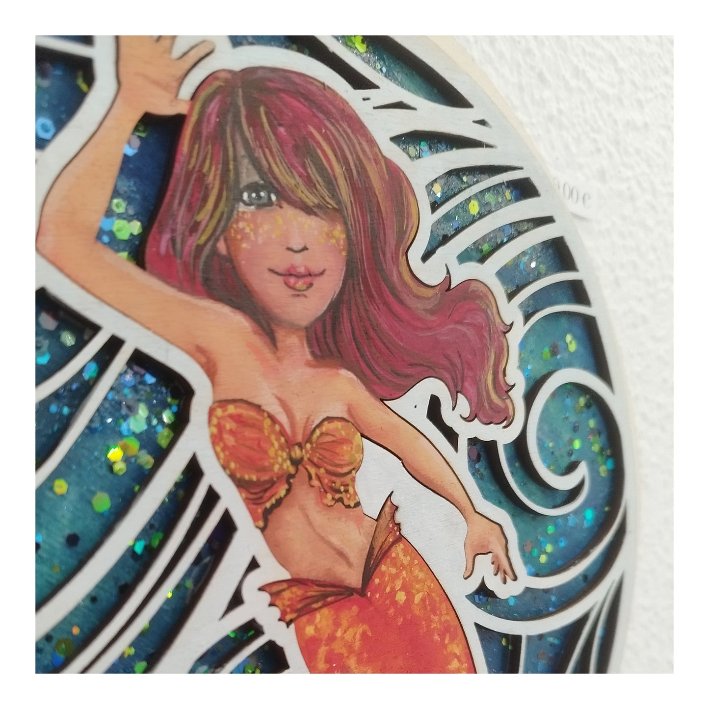 Le Hublot : La sirène orange