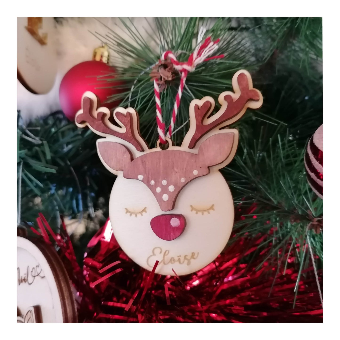 Boule de noël biche