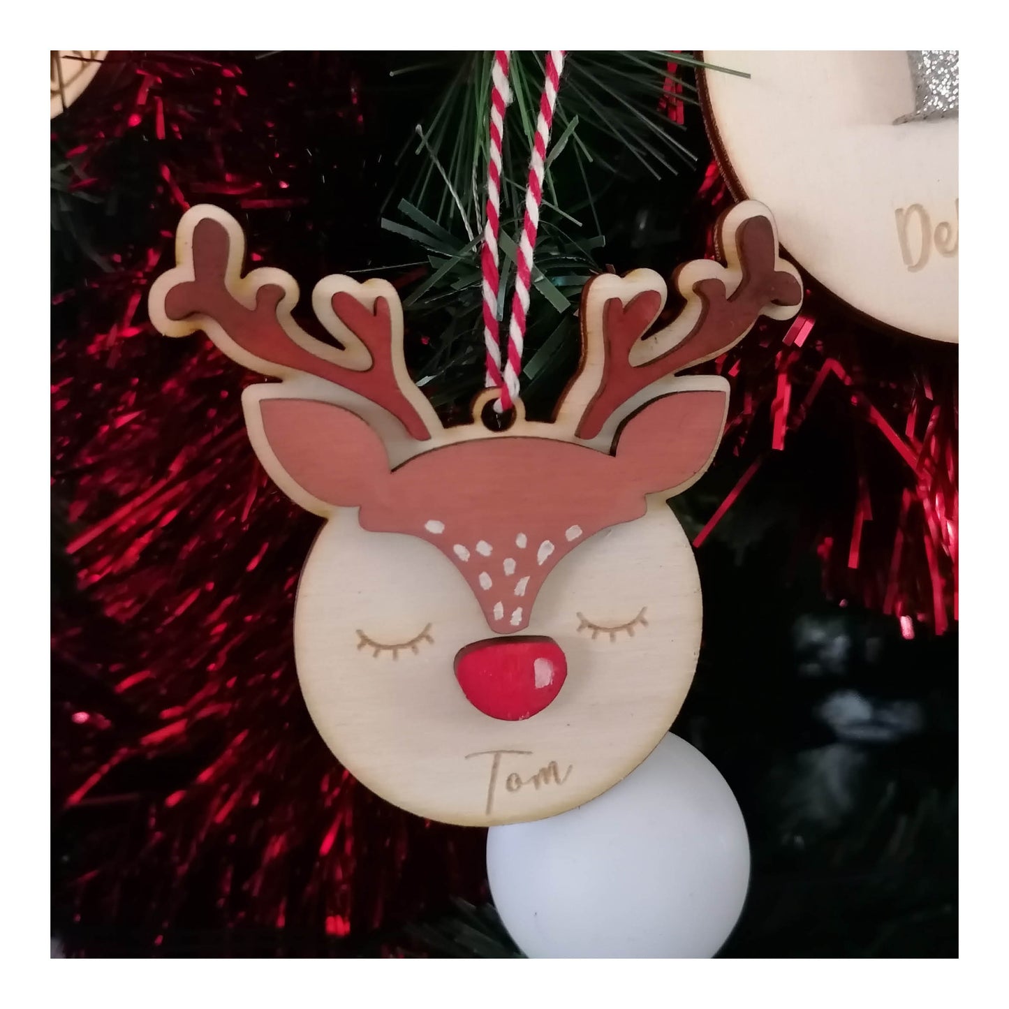 Boule de noël biche