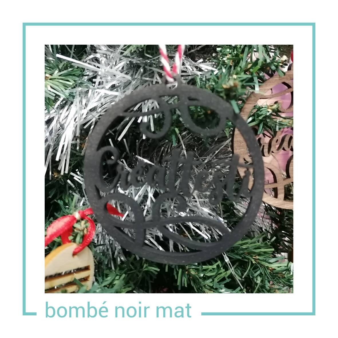 Boules de noël - prénom découpé