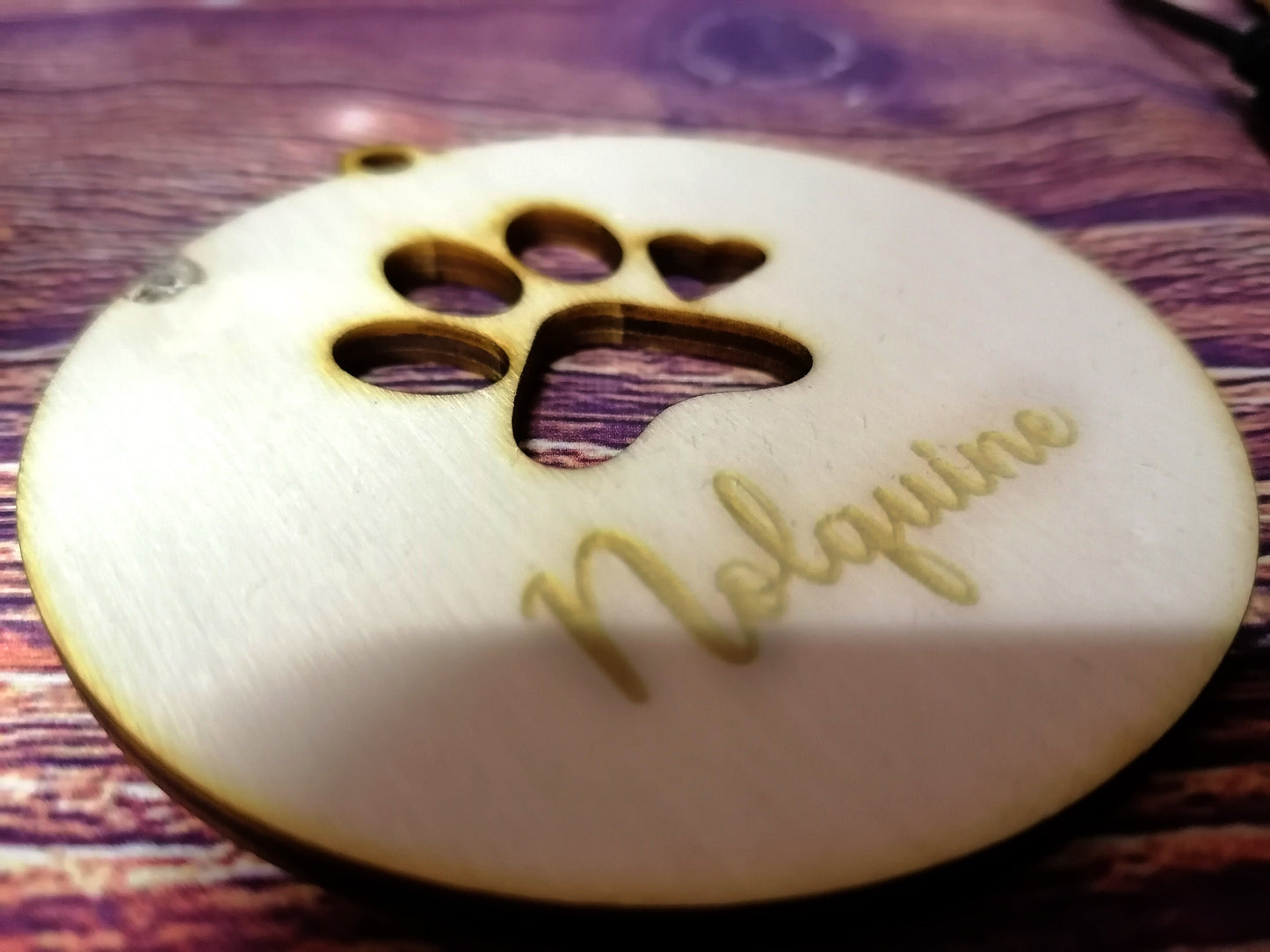 Boules de noël - patte de chien ou chat