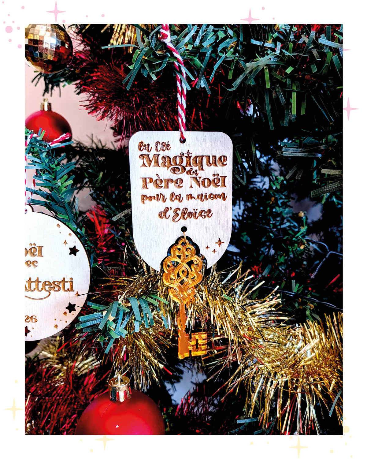Boule de Noël « Clé magique du Père Noël » avec clé en miroir doré - personnalisation prénom