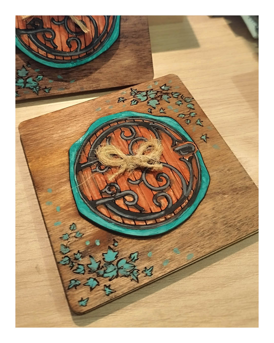 Carte d'annonce maison des Hobbits - peinte à la main