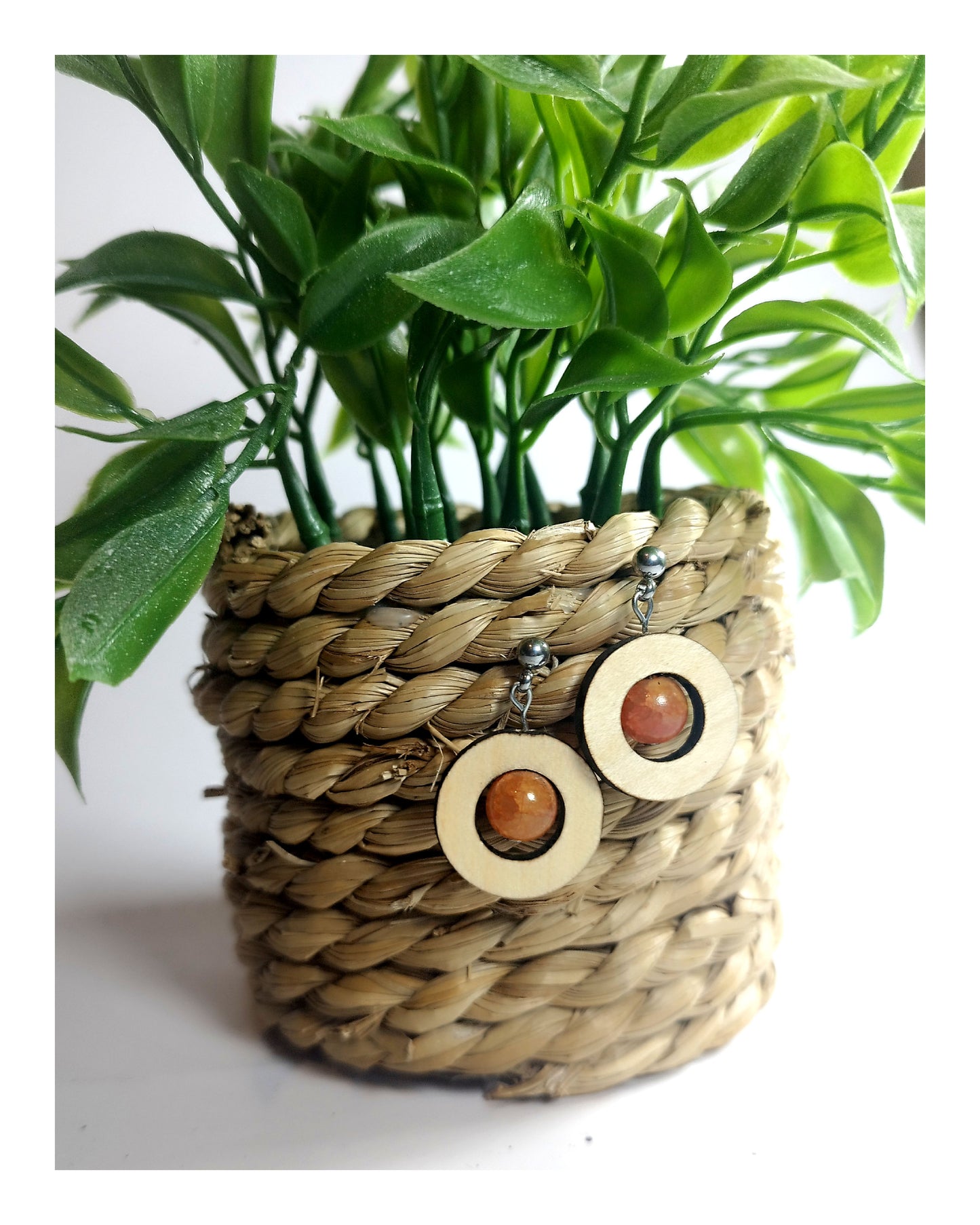 Boucle d'oreille - ronde en érable & perles oranges