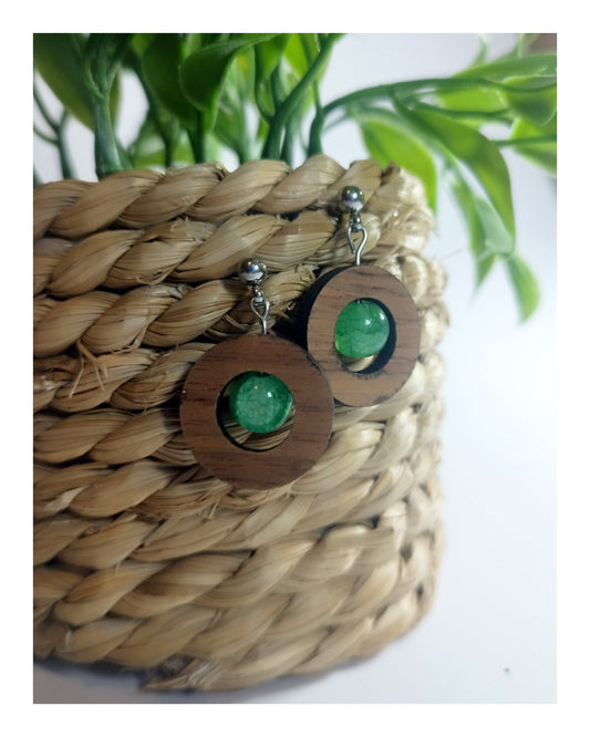 Boucle d'oreille - ronde en noyer & perles vertes
