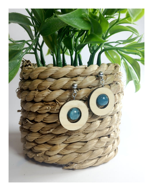 Boucle d'oreille - ronde en érable & perles bleues