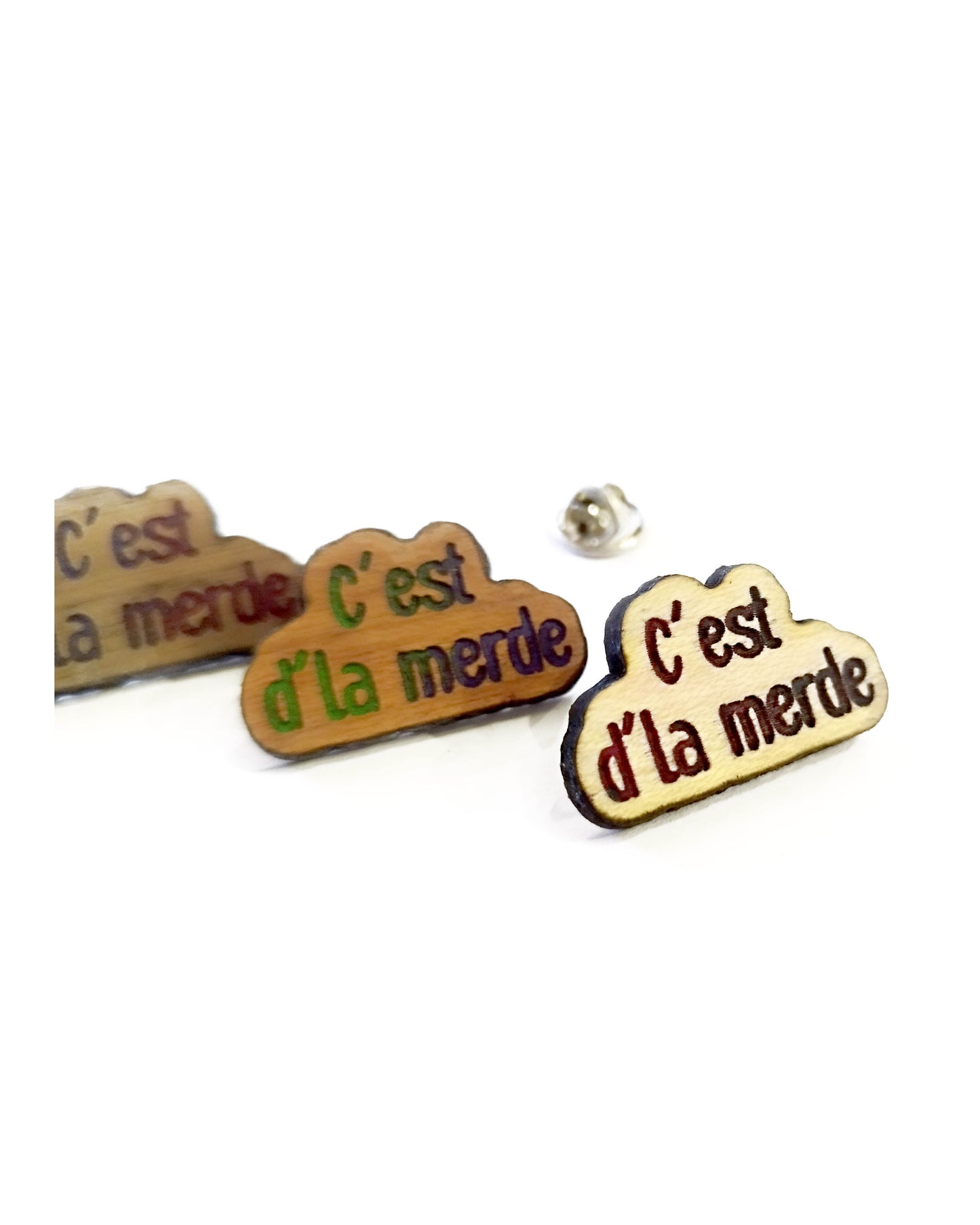 Pin's "c'est d'la merde"