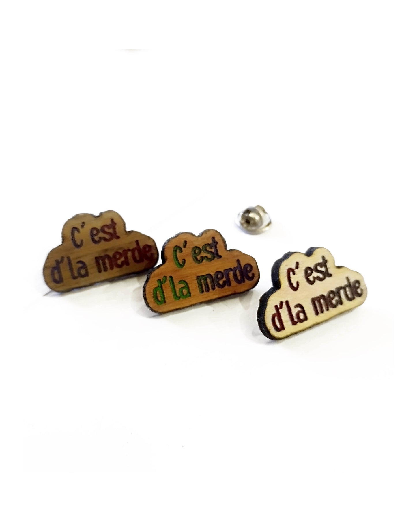 Pin's "c'est d'la merde"