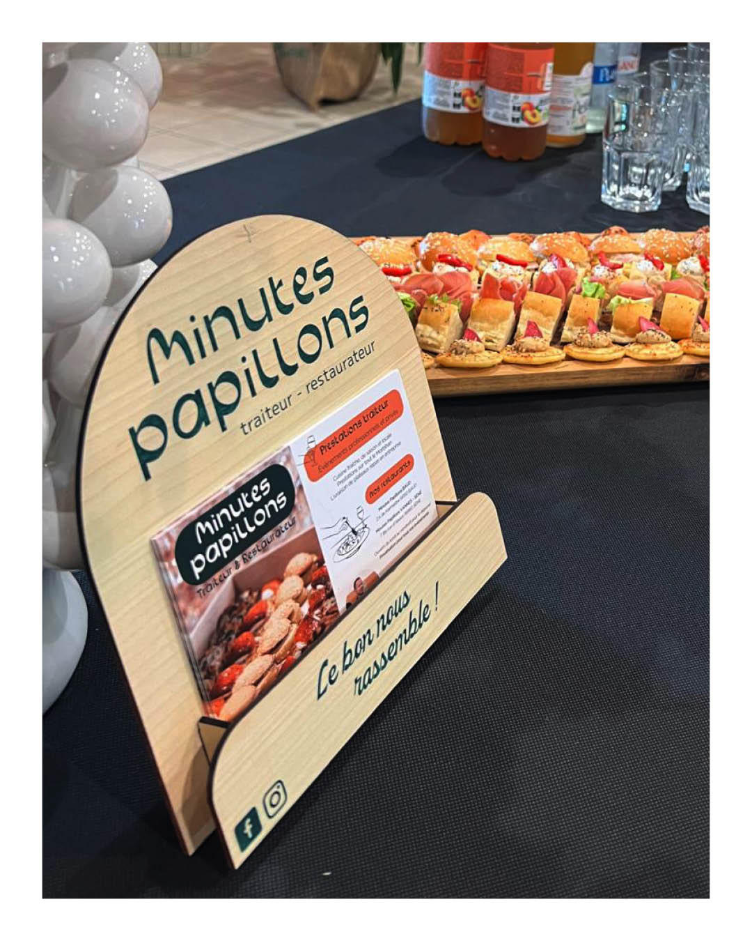 Présentoir pour Cartes de visites & Flyers - sur mesure